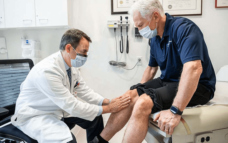 When Is the Right Time to Consult Motion RX Experts for Chronic Knee Aches?